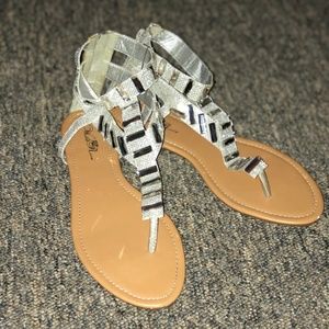 Wild Rose Spring Sandals Silver